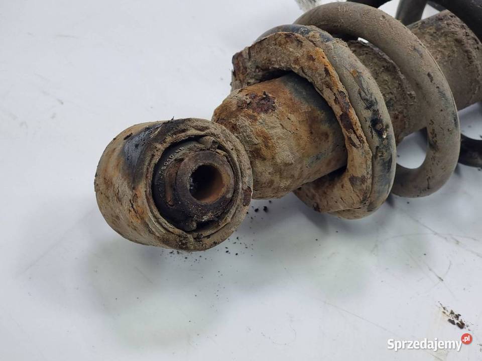 AMORTYZATOR PRAWY TYŁ TOYOTA AVENSIS T25 osobowe Lipno