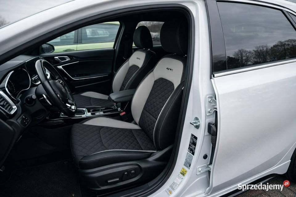 Kia Ceed III 2018 4/5 Sadlno