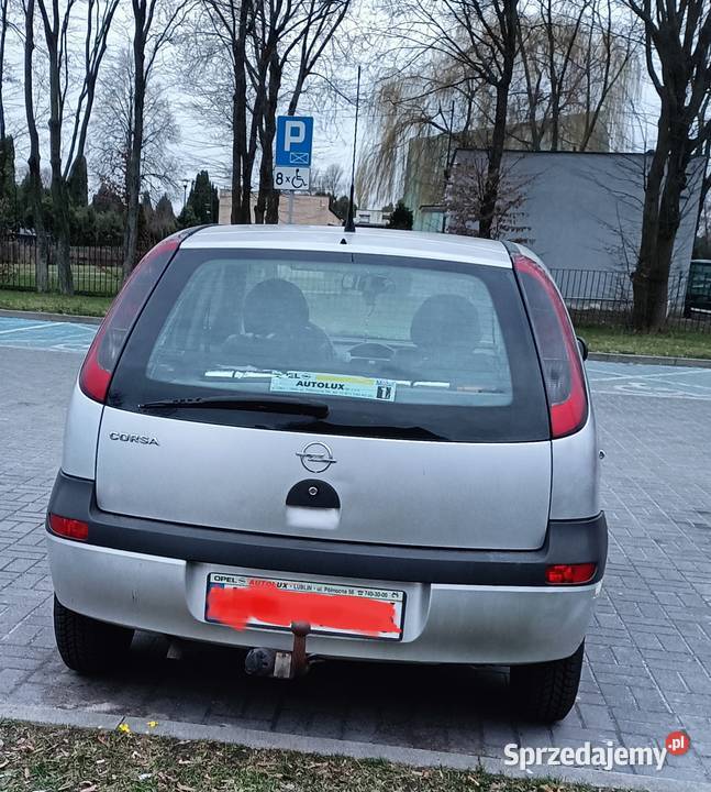 Opel Corsa C 2003 r 10 benzyna Ecotec 66 Corsa sprzedam