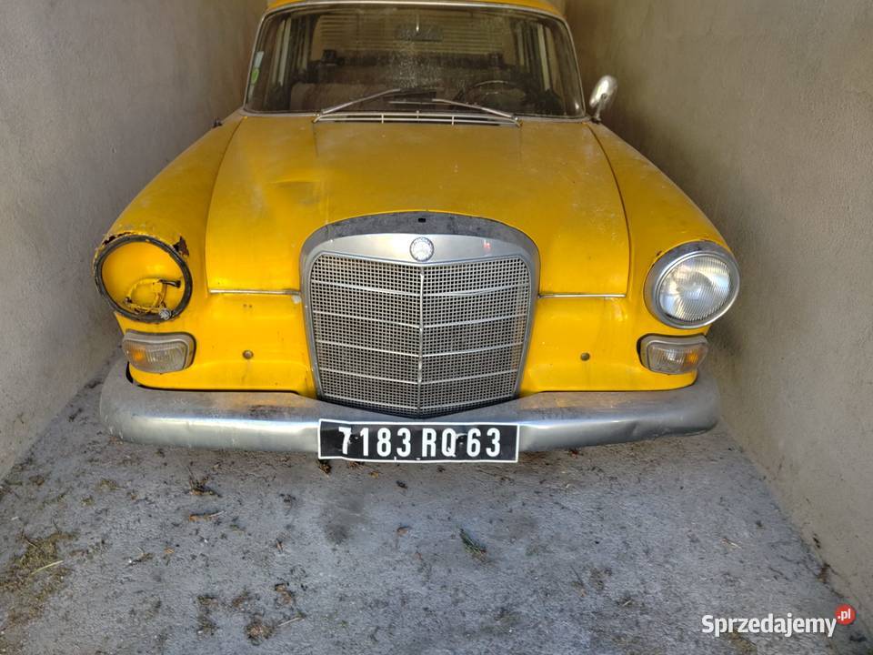 Mercedes ponton skrzydlak w110 w111 w180 w120 Częstochowa