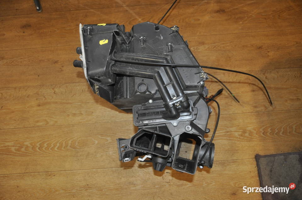 NAGRZEWNICA WODY RENAULT TRUCKS MIDLUM Sierakowice