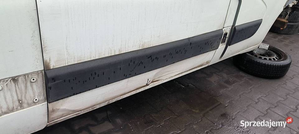 DRZWI PRZESUWNE PRAWE RENAULT MASTER III Lipno