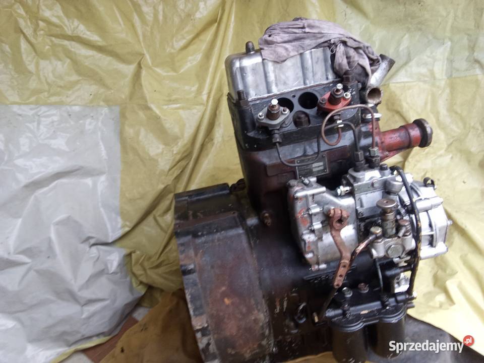 Silnik do C 330 mało używany pochodzi z zapasów wielkopolskie Przykona