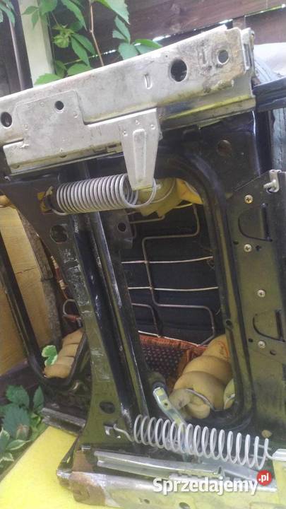 Mercedes W123 Siedzisko fotel prawy ziel 3seria Łagiewniki
