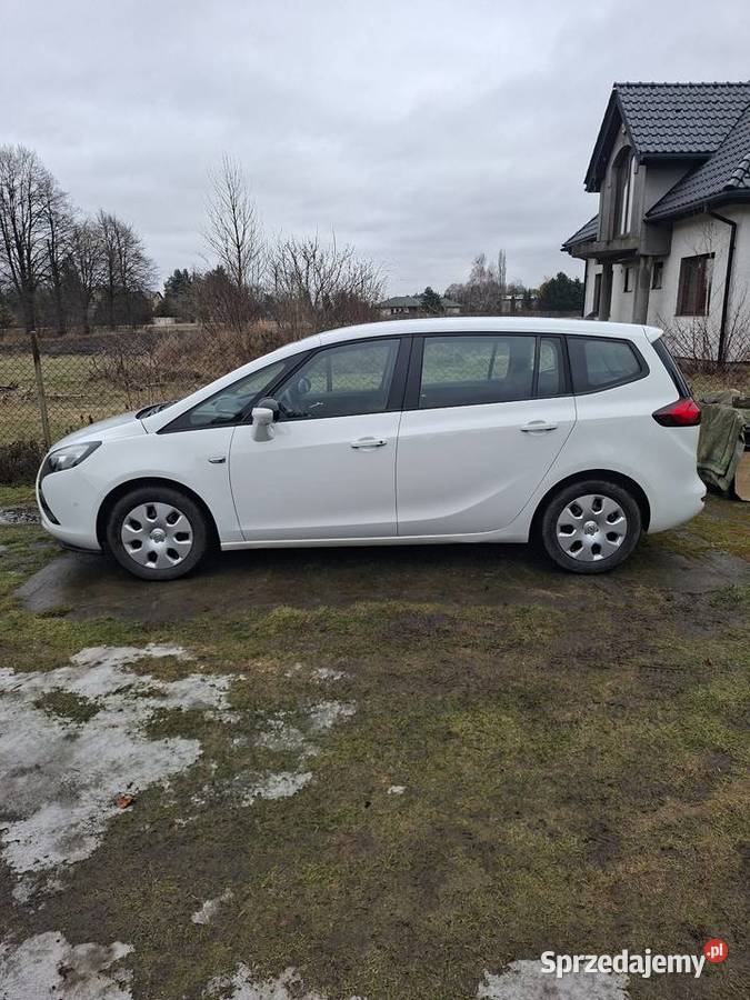 Sprzedam Opel Zafira 14 C 2016 Zarejestrowany w Polsce Żyrardów