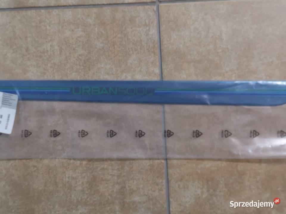 Peugeot 208 Lewa Listwa naklejka nakładka na osobowe Turek