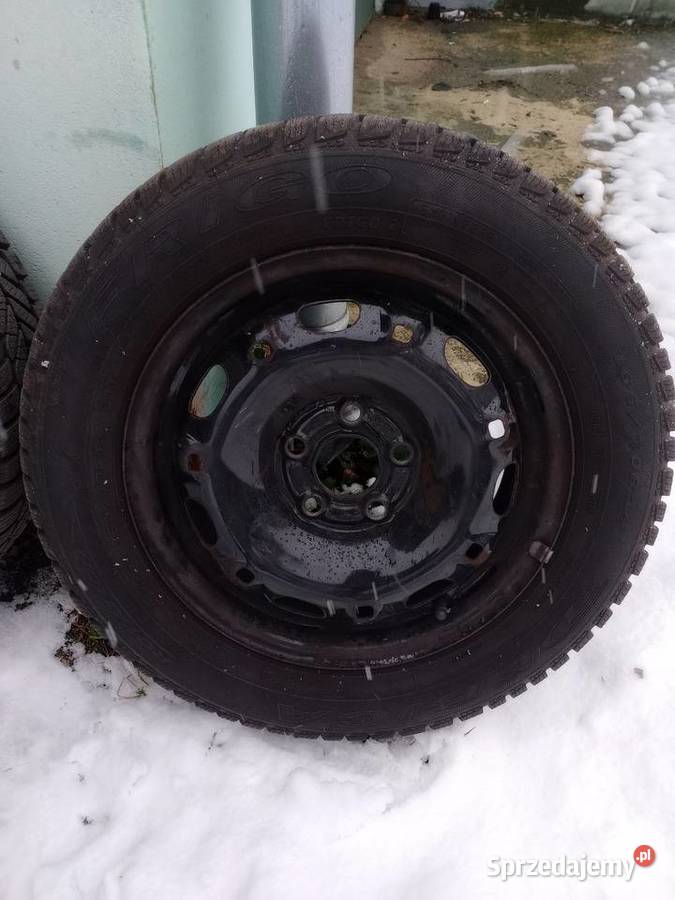 Felgi z oponami Zimowymi skoda Fabia i VW Samochodowe dolnośląskie Wrocław