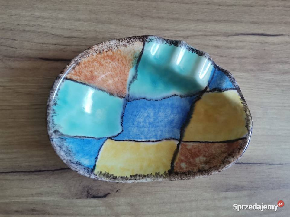 Stara nieużywana popielniczka Pikasiak porcelana śląskie Katowice