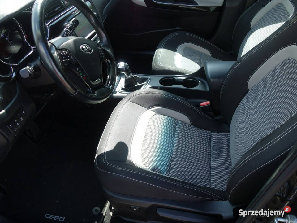 Kia Ceed Kia Ceed 2018 16 benzyna 135 navi światła przeciwmgielne Słupsk