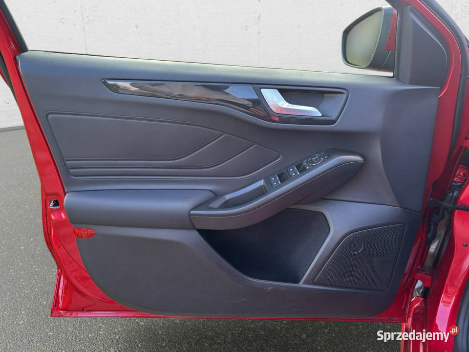 Ford Focus 23 EcoBoost ST X Z Polskiego Salonu Warszawa