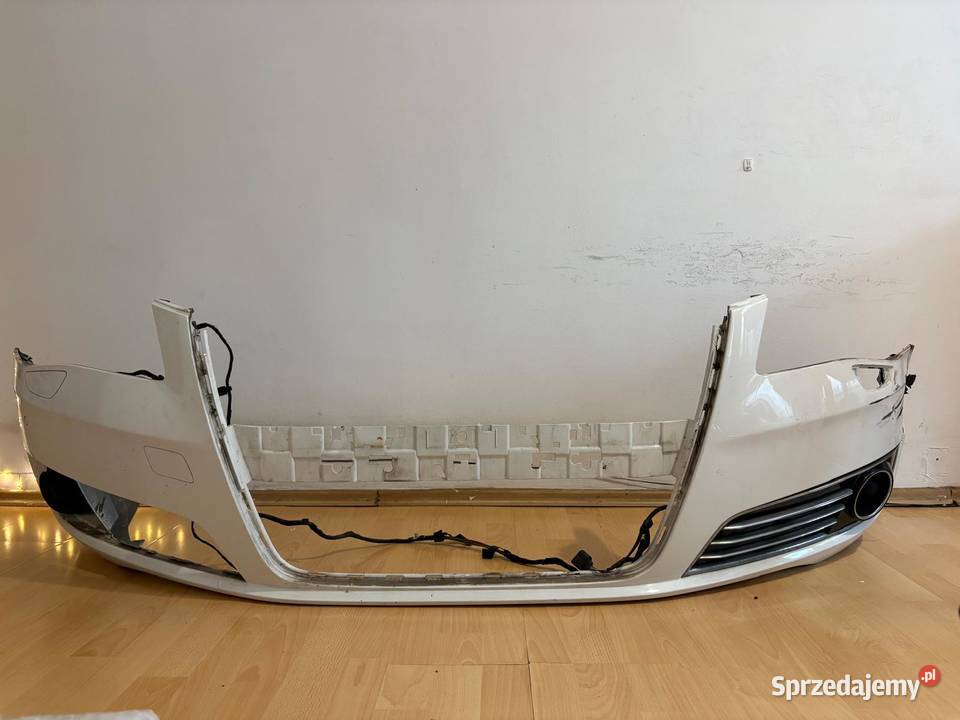 Zderzak Audi A8 D4 osobowe Kraków