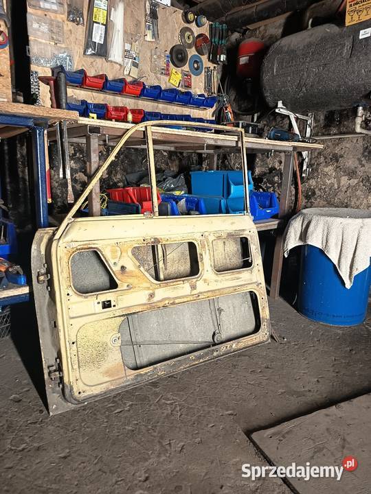 Prawe drzwi syrena 105 Bosto r20