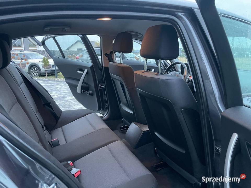 BMW 1 Benzyna 16 Ogłoszenie Prywatne 4/5 Grudziądz