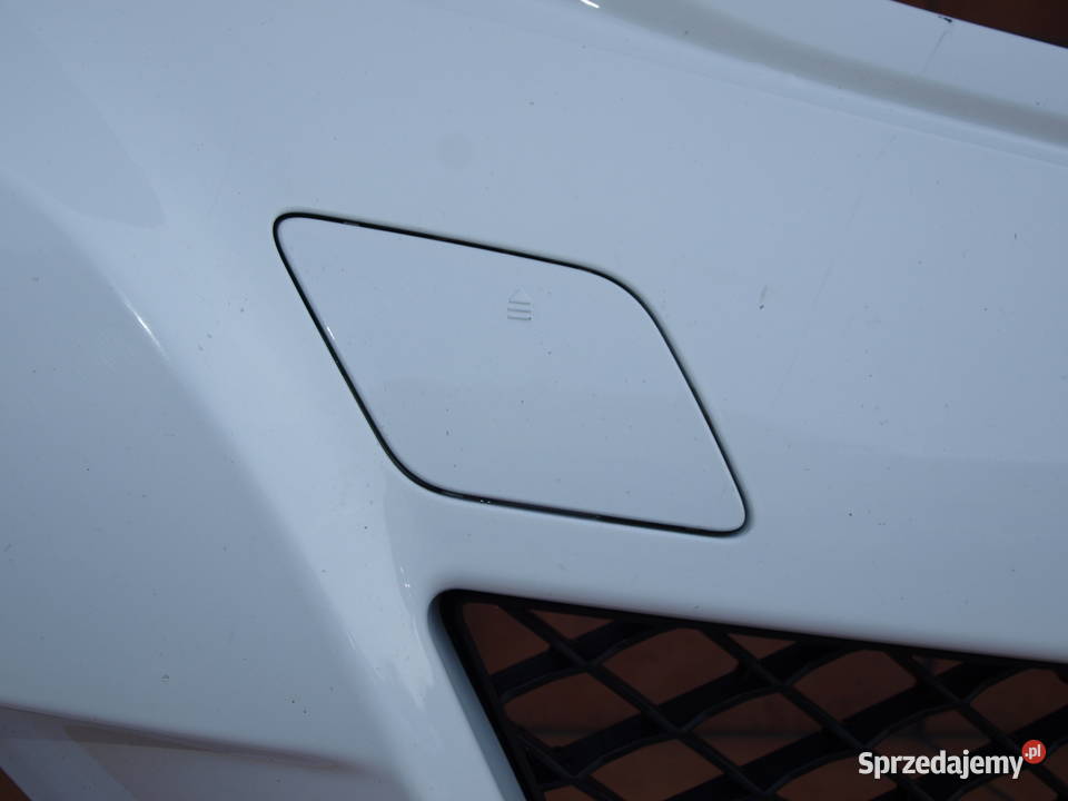 Mercedes C klasa W204 zderzak przód 2011 2014r Części Kalisz