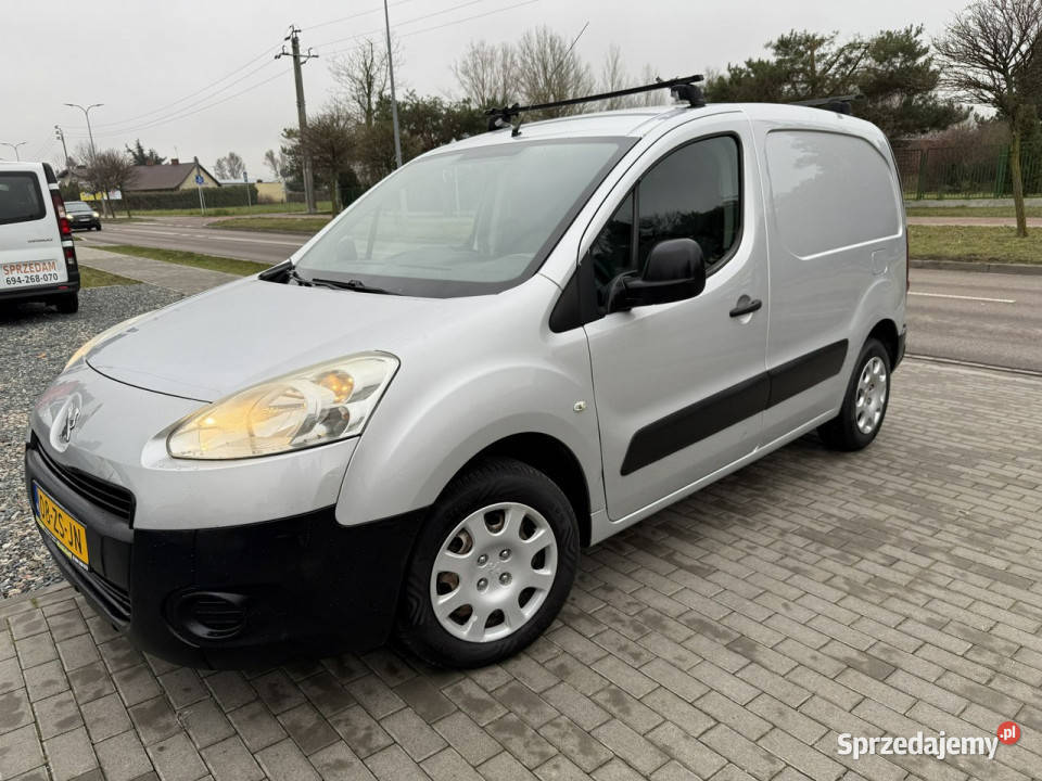 Peugeot Partner Peugeot Partner 16HDi 2014r srebrny mazowieckie Sokołów Podlaski