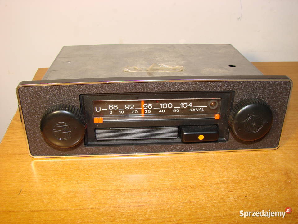 VW Golf I Karmann 70th radio Hitachi ORG nowe Rok produkcji 1974 Mielec