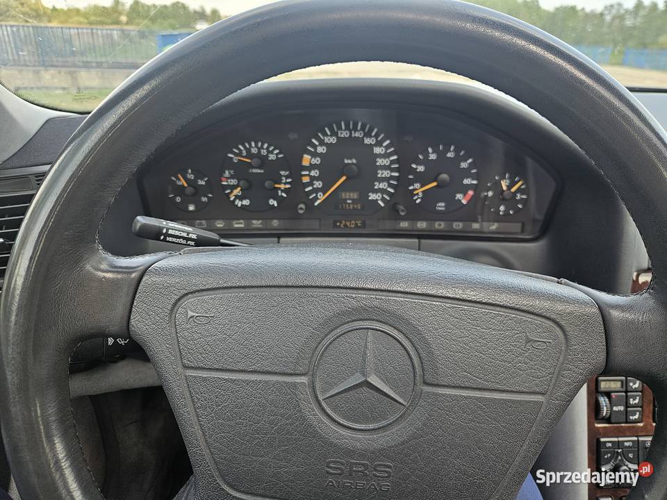 Mercedes W140 32 1995 niski przebieg ładny stan Piła