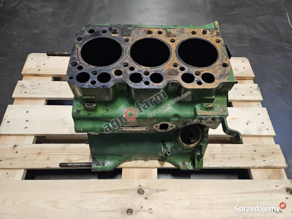 Blok silnika John Deere 1550 1650 1750 Byków