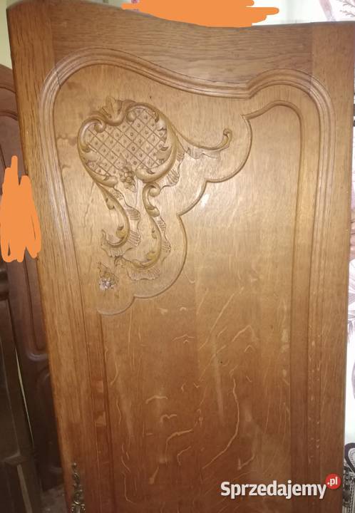 Sprzedam piękną 4 drzwiową dębową solidną szafę Stargard