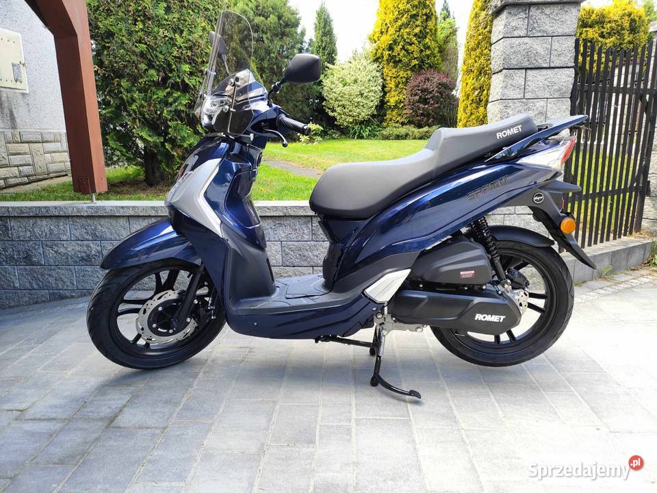 SKUTER 125 NOWY DUŻE KOŁA 16 2024 R z szybą skuter podkarpackie Pilzno