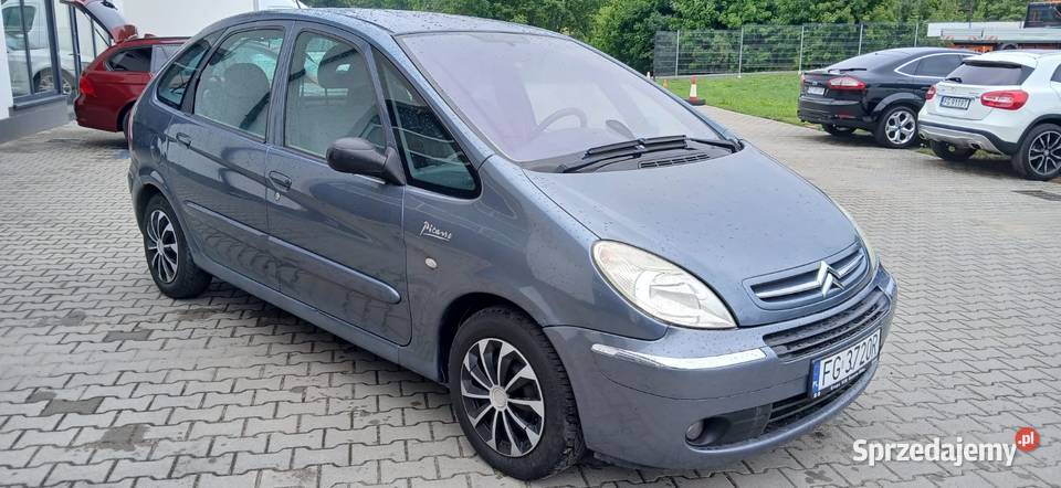 16benzyna Niski przebieg Klima sprawna Zamiana centralny zamek sprzedam