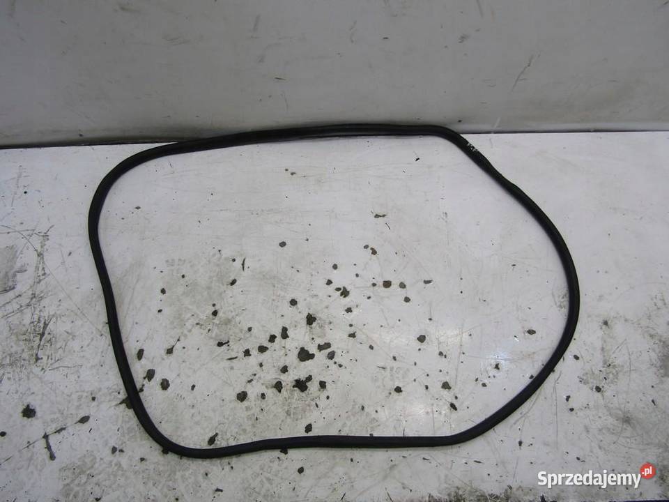 USZCZELKA DRZWI PRAWY PRZÓD PRZEDNIA KIA CEED osobowe Karoseria