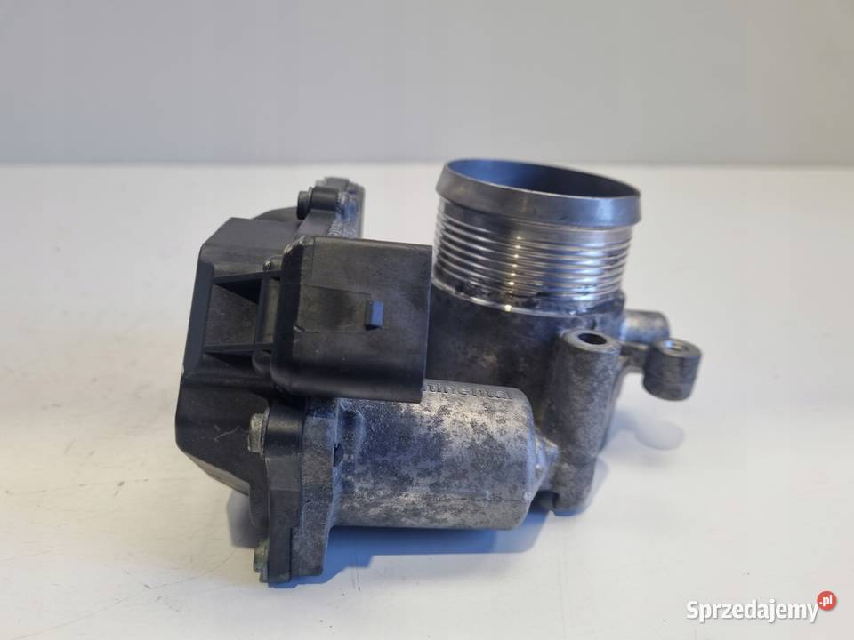 PRZEPUSTNICA VW Passat B6 20 TDI 03L128063E Przepustnice