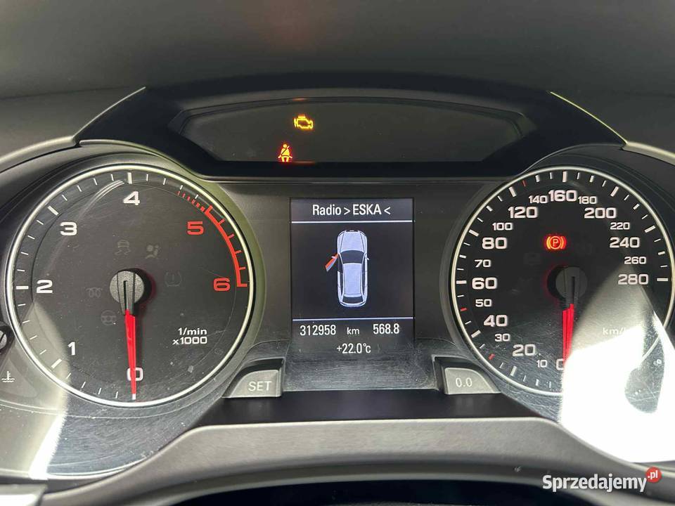 AUDI A4 B8 Kombi 2009 20 TDI 143 Xenon Navigacja A4 Jelenia Góra