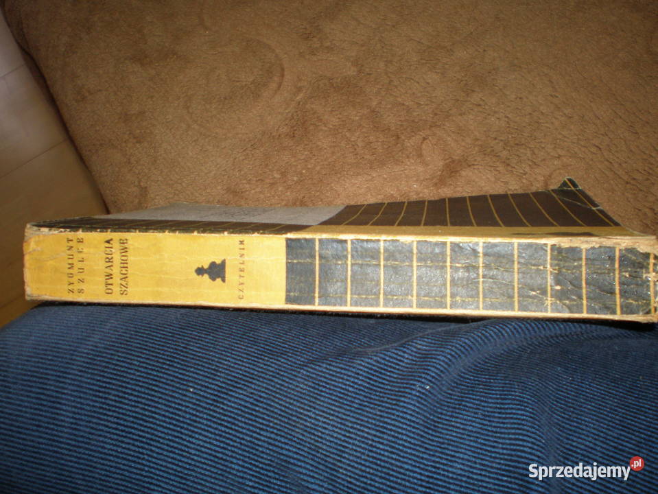 Sprzedam książkę otwarcie szachowe wydaną w 1955 Piekary Śląskie