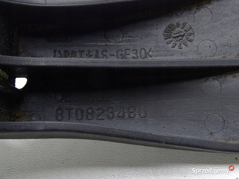 ZAMEK RYGIEL MASKI POKRYWY SILNIKA AUDI A4 B8 A5