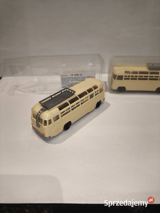 Autobusy SES skala 187 H0 Wrocław