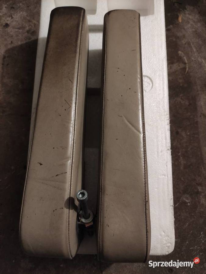 Podłokietnik A8S8 D2 przedlift Złoczew