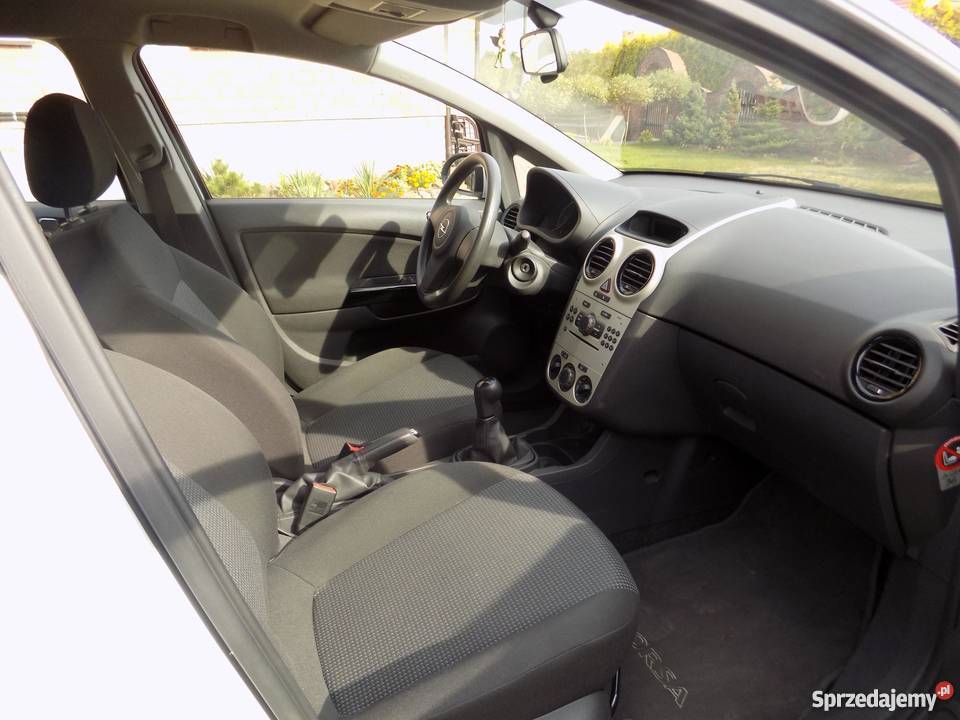 Opel Corsa d 13 cdti zadbana mały przebieg Zarejestrowany w Polsce sprzedam