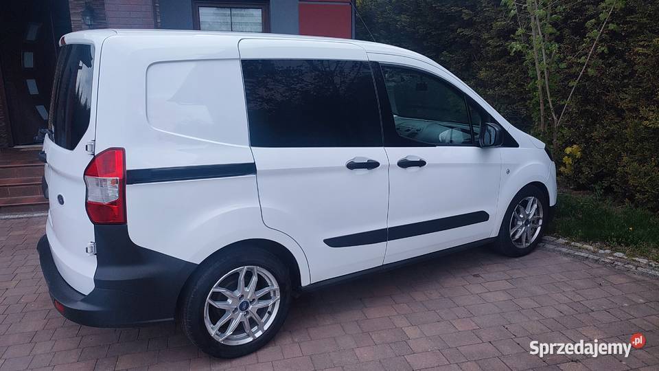 Ford transit courier 2022r 15D 42 nowyFaktura Ford Gorzyce