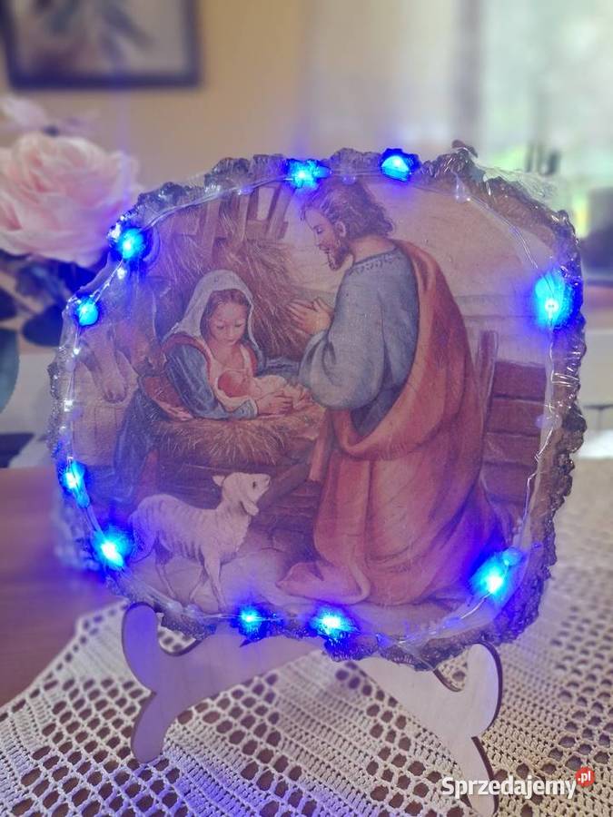 Szopka Bożonarodzeniowe podświetlona na drewnie Strzyżów