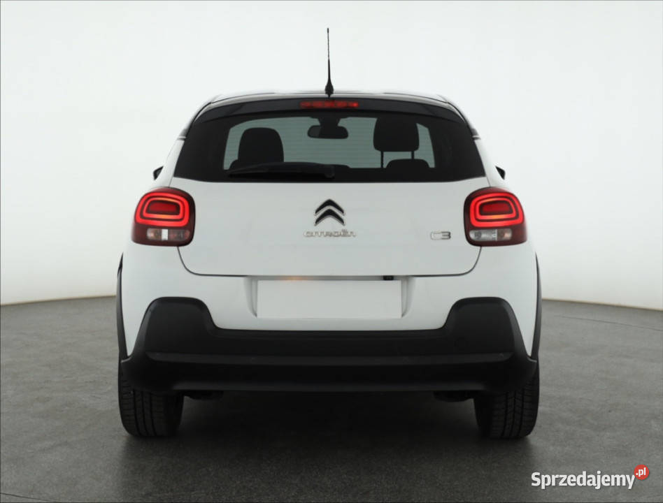 Citroen C3 12 PureTech manualna sprzedam