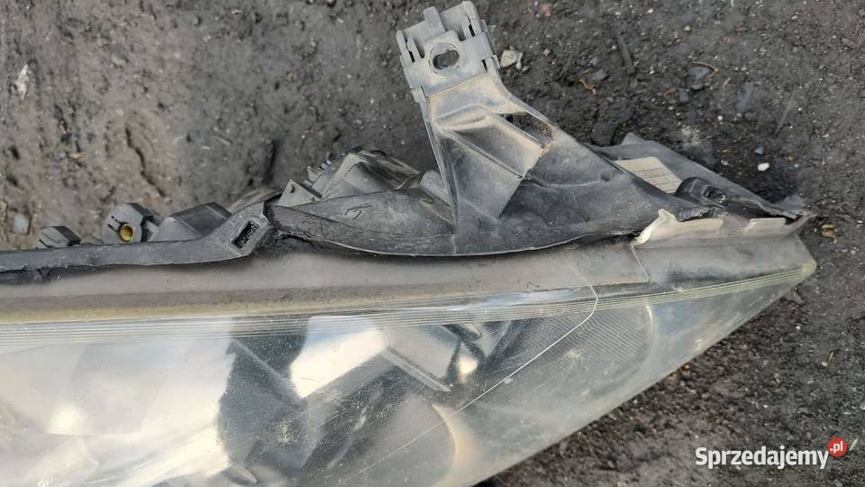 Reflektor lampa lewa prawa przód przednia Opel Książ Wielkopolski