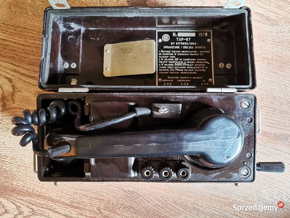 Telefon na korbke z lat 50 tych PRL u Telefony przewodowe Kraków