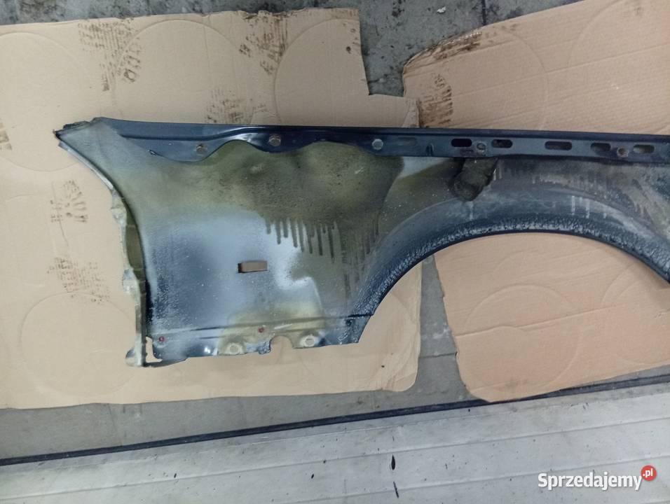 Błotnik przedni lewy do Mercedesa W140 Radom