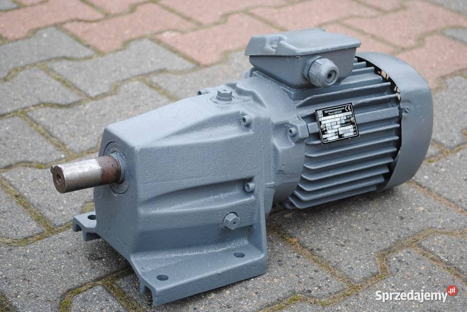 Motoreduktor 11kw 400obrmin FIRMY VEM Kargowa