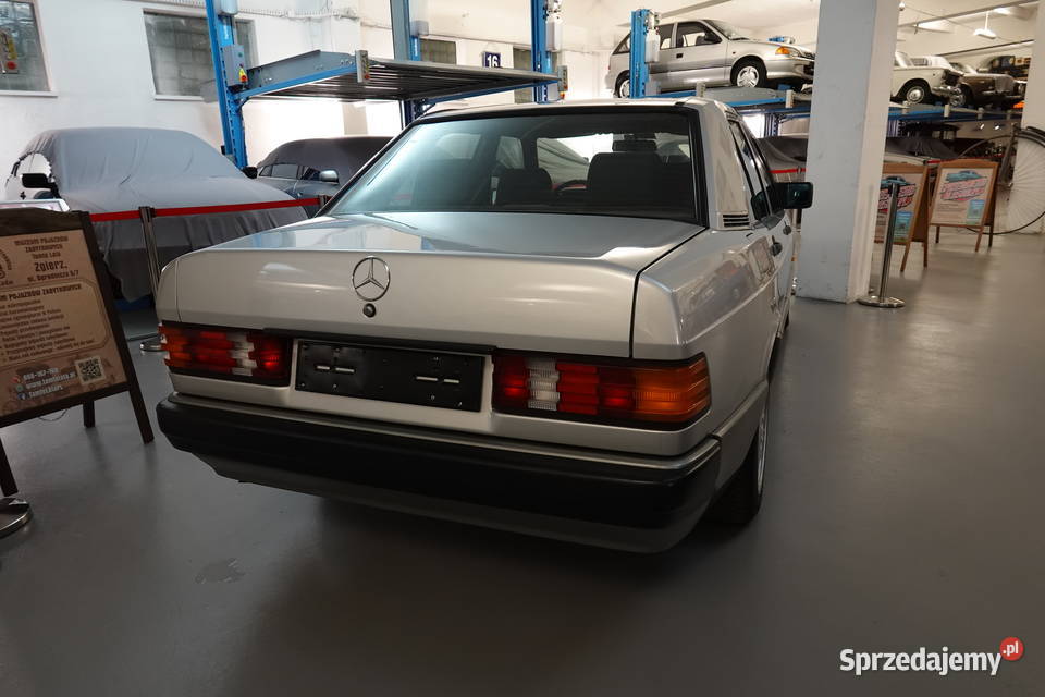Mercedes 190E 20 benzyna stan bez korozji garażowany łódzkie Zgierz