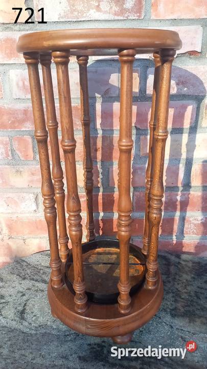 Parasolnik Stary drewniany stojak na parasole Gawroniec