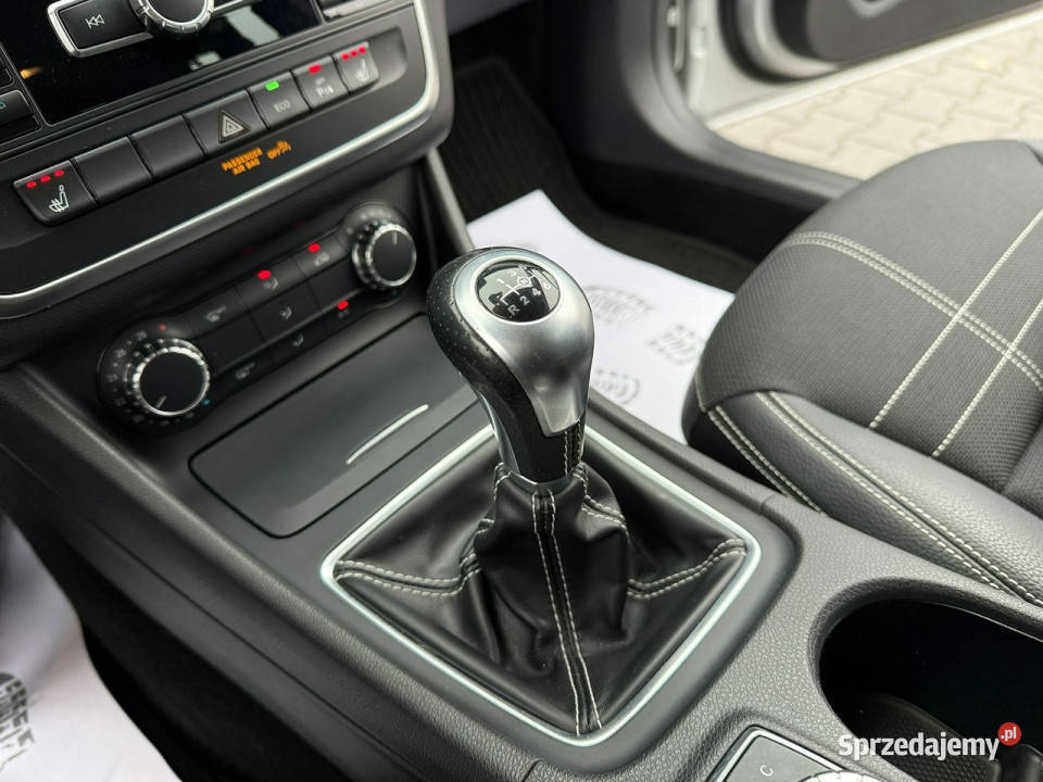 Mercedes GLA 200 16i 156 Samochody osobowe Węgrów