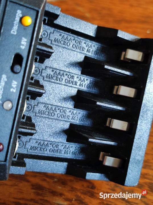 ładowarka do akumulatorów charger MacTronic Kielce sprzedam