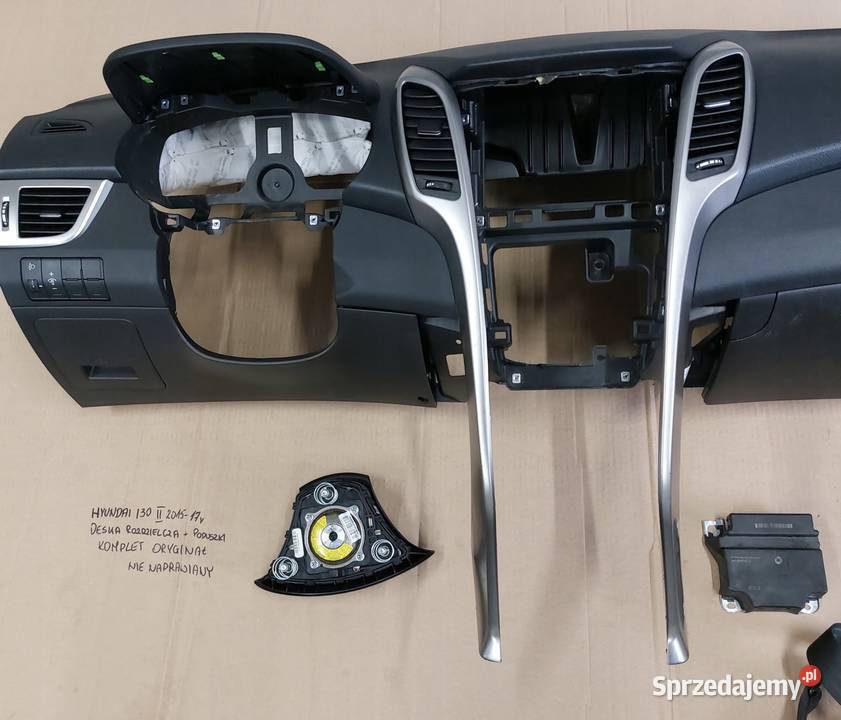 Hyundai I30 II 1417R DESKA ROZDZIELCZA PODUSZKI Deski rozdzielcze, konsole Oleśnica