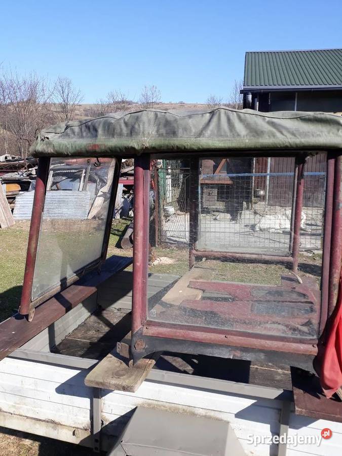 Kabina rurkowa c 330 Konina