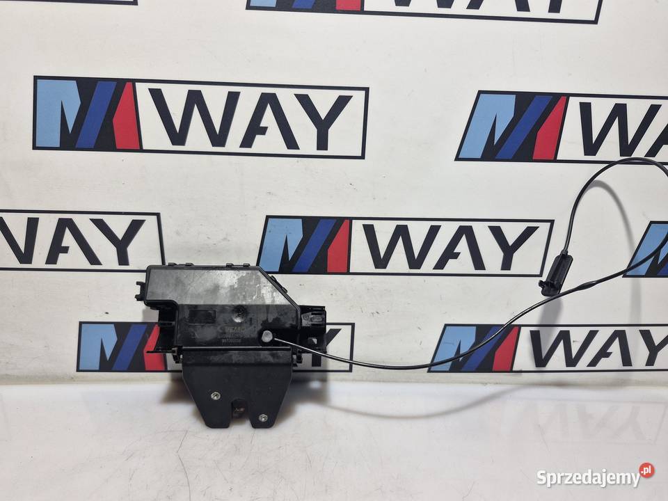 BMW E87 ZAMEK KLAPY TYLNEJ BAGAŻNIKA 7090035