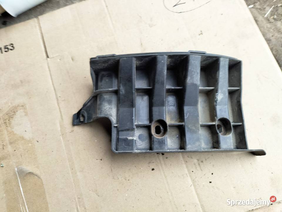 AUDI A6C6 A6 C6 MOCOWANIE OKULAR WSPORNIK LAMPY sprzedam