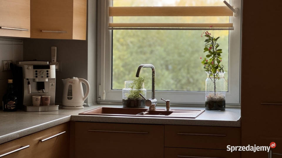 3 pokoje 69 m balkon i piwnica dwustronna Pruszków sprzedam