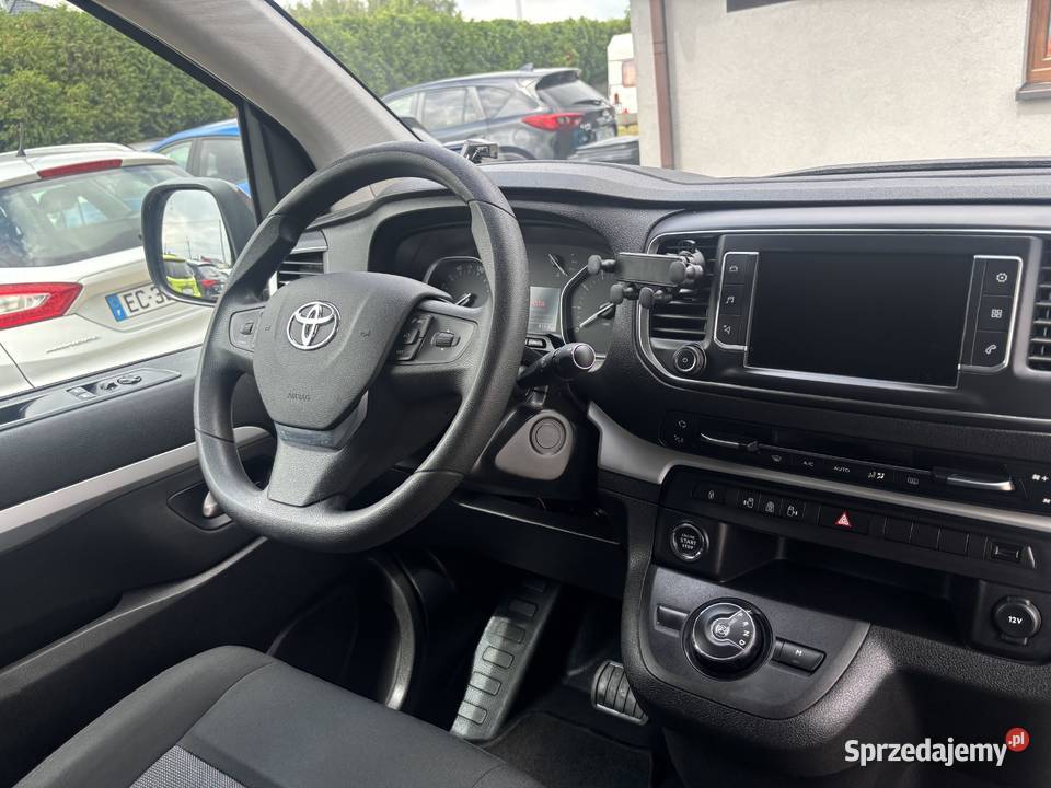 Toyota Proace Verso GWARANCJA czujnik martwego pola Paniówki